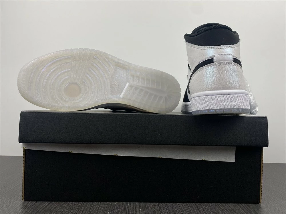 Fit Sporting Goods Air Jordan 1 Mid “Diamond Shorts” DH6933-100 For Sale - Image 12