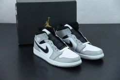 Fit Sporting Goods Air Jordan 1 Mid Light Smoke Grey/White 554724-078 For Sale