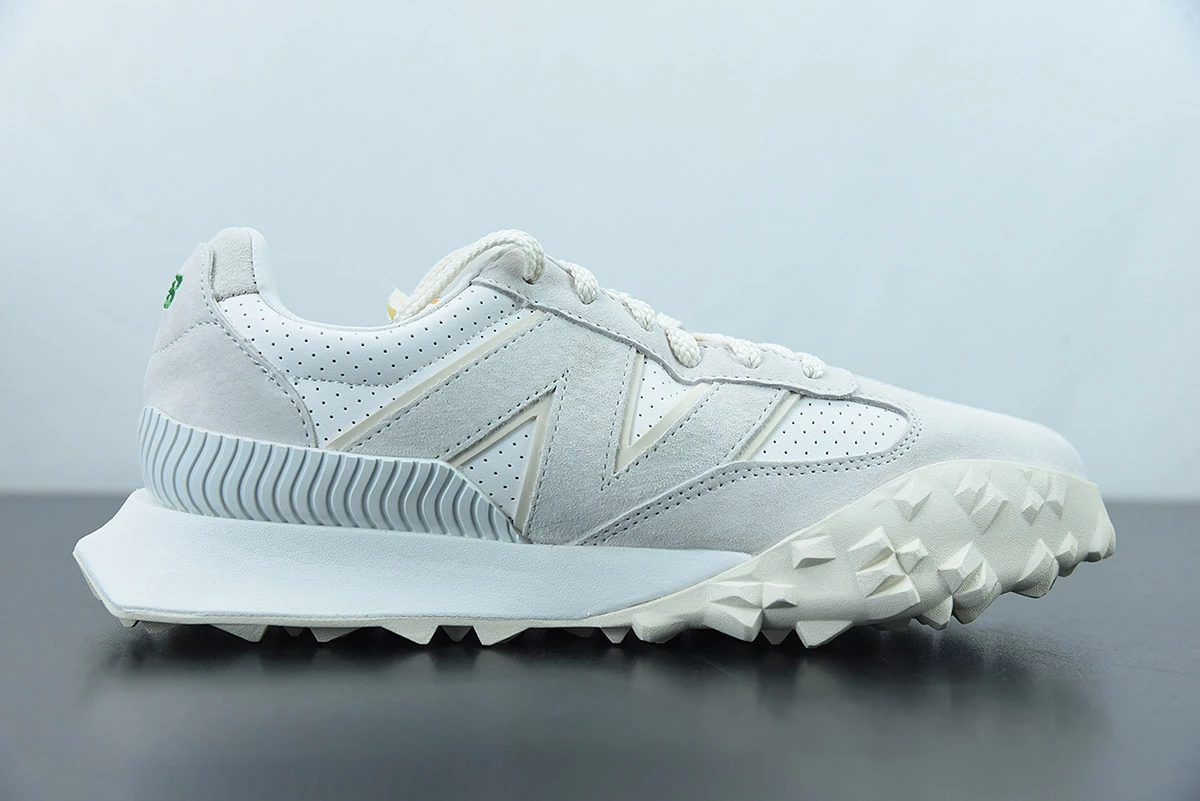 Fit Sporting Goods Casablanca X New Balance XC-72 Marshmallow/Brilliant White For Sale - Image 2