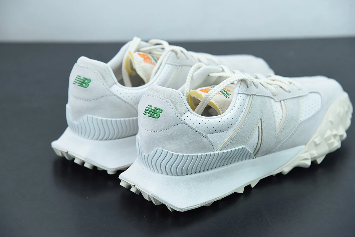 Fit Sporting Goods Casablanca X New Balance XC-72 Marshmallow/Brilliant White For Sale - Image 6