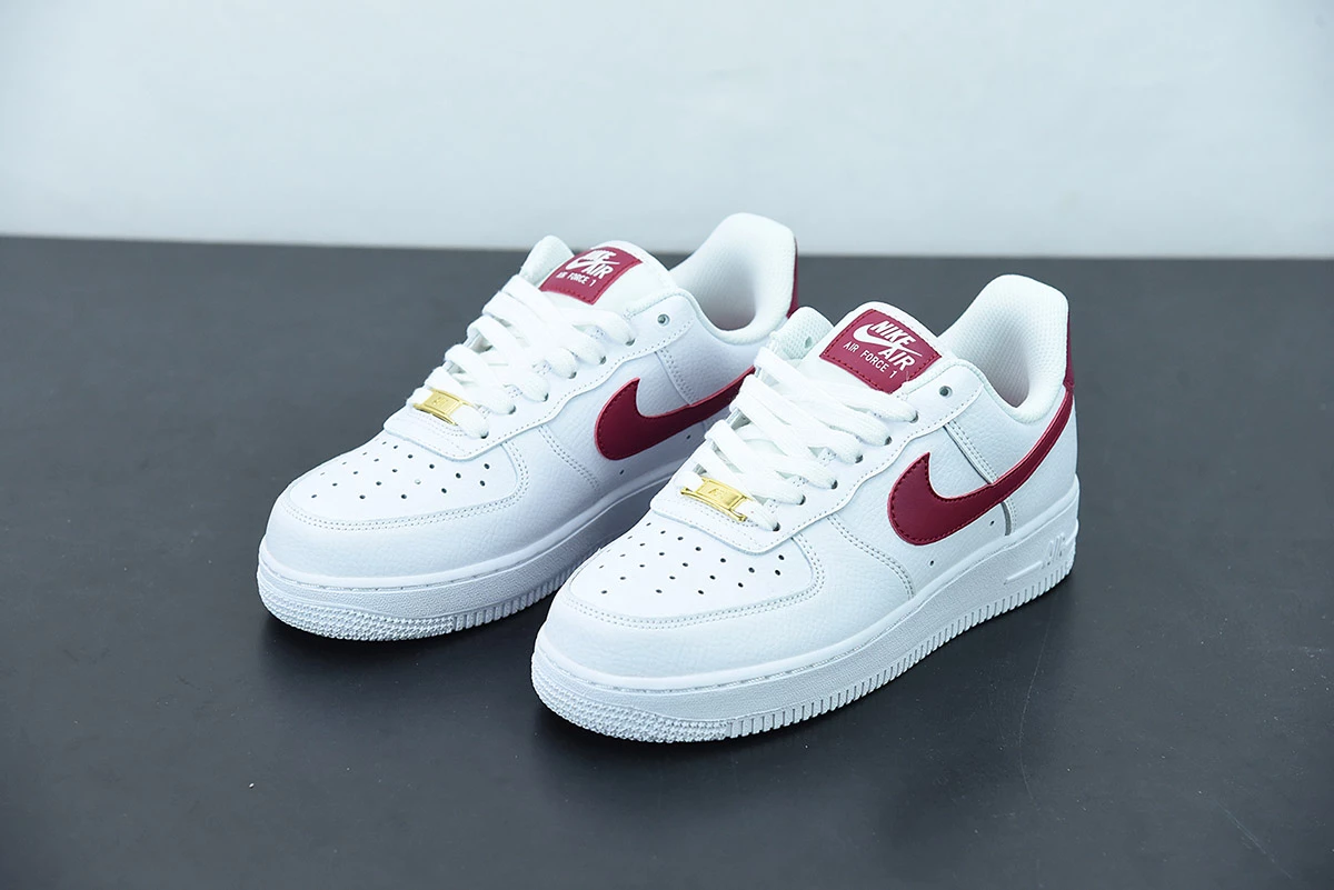 Fit Sporting Goods Nike Air Force 1 Low ’07 White Noble Red For Sale - Image 6