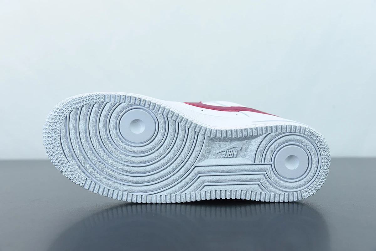 Fit Sporting Goods Nike Air Force 1 Low ’07 White Noble Red For Sale - Image 8