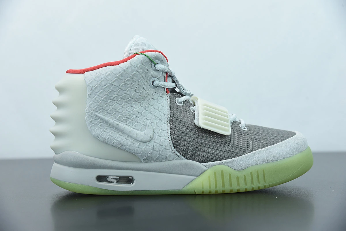 Fit Sporting Goods Nike Air Yeezy 2 Wolf Grey/Pure Platinum For Sale - Image 2