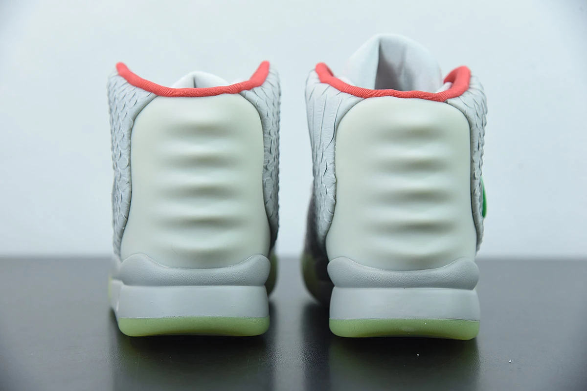 Fit Sporting Goods Nike Air Yeezy 2 Wolf Grey/Pure Platinum For Sale - Image 11