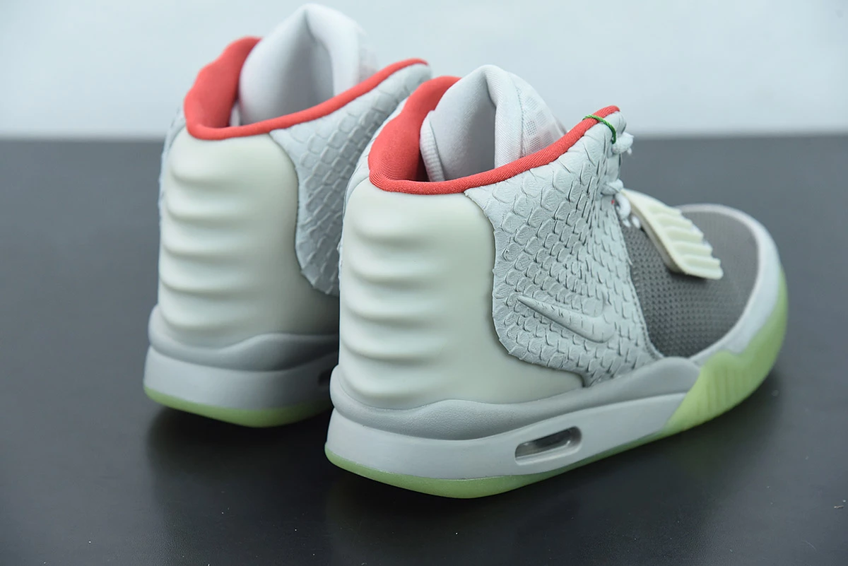 Fit Sporting Goods Nike Air Yeezy 2 Wolf Grey/Pure Platinum For Sale - Image 9