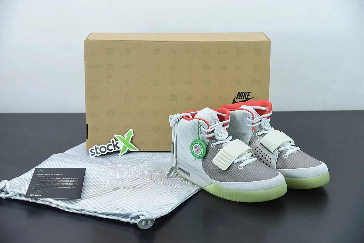Fit Sporting Goods Nike Air Yeezy 2 Wolf Grey/Pure Platinum For Sale