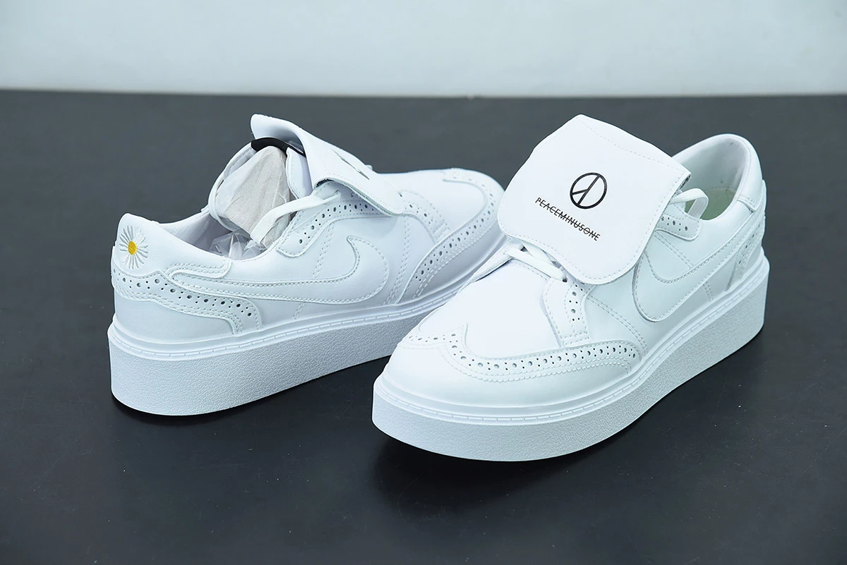 Fit Sporting Goods Peaceminusone X Nike Kwondo 1 Triple White DH2482-100 For Sale - Image 4