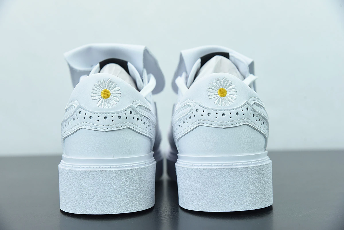 Fit Sporting Goods Peaceminusone X Nike Kwondo 1 Triple White DH2482-100 For Sale - Image 8