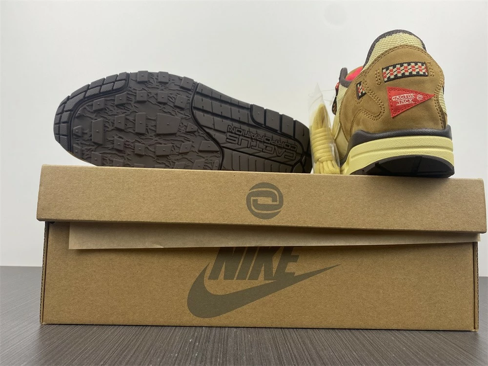 Fit Sporting Goods Travis Scott X Nike Air Max 1 Wheat/Lemon Drop-Baroque Brown-Chile Red For Sale - Image 14