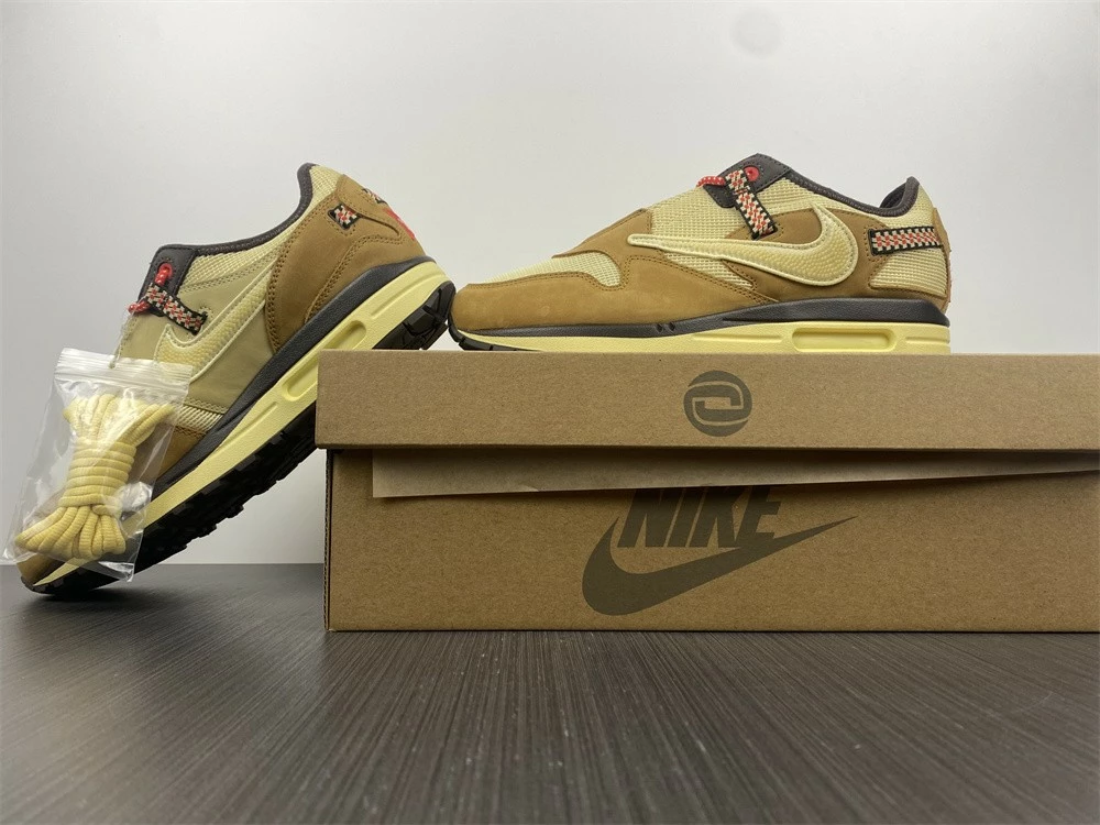 Fit Sporting Goods Travis Scott X Nike Air Max 1 Wheat/Lemon Drop-Baroque Brown-Chile Red For Sale - Image 19