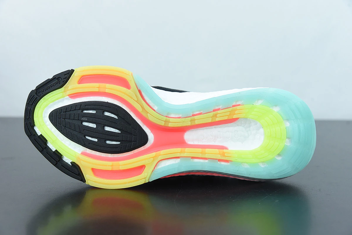 Fit Sporting Goods Adidas Ultra Boost 22 Black/Mint Green Noir/Menthe Verte For Sale - Image 8